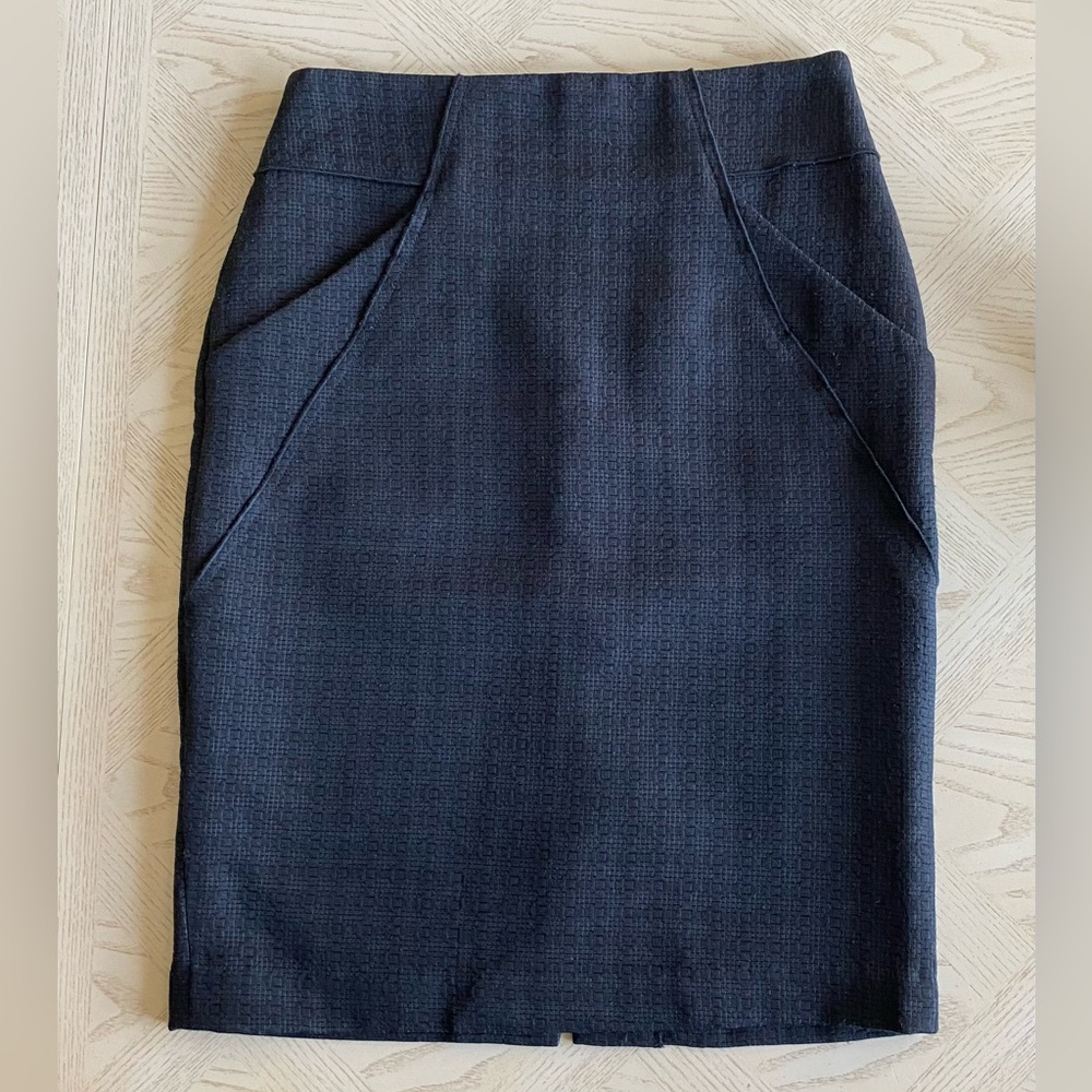 Mario Serrani Italy Classic Black Textured Pencil Skirt Women's Size 2